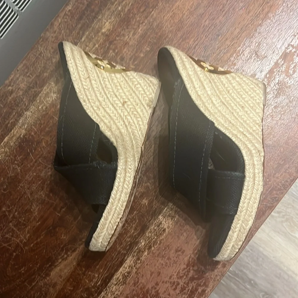 Tory Burch Elegant Black Sandals